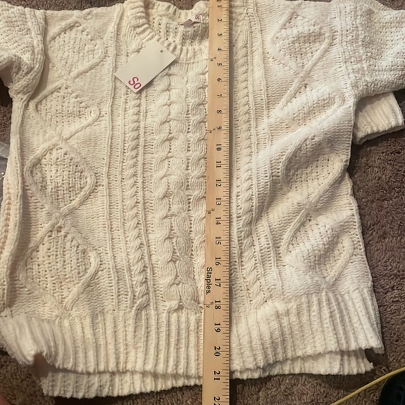SO Junior Cable Knit Sweater in Irish Cream SZ XS chunky knit sweater NEW - Picture 12 of 13